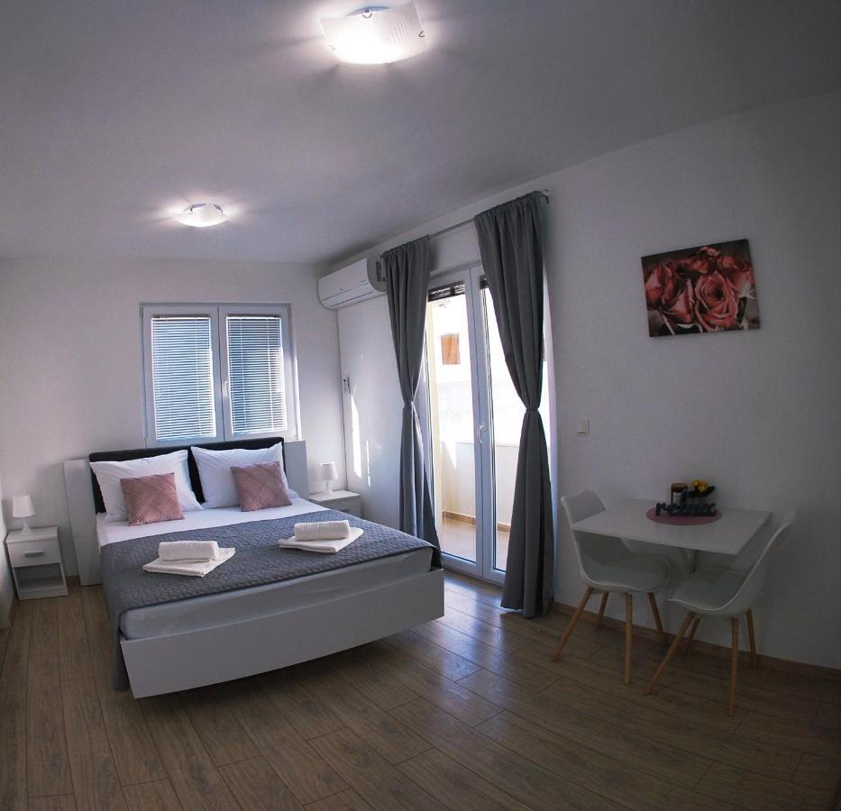 Apartmani Josipa Башка-Вода Екстер'єр фото