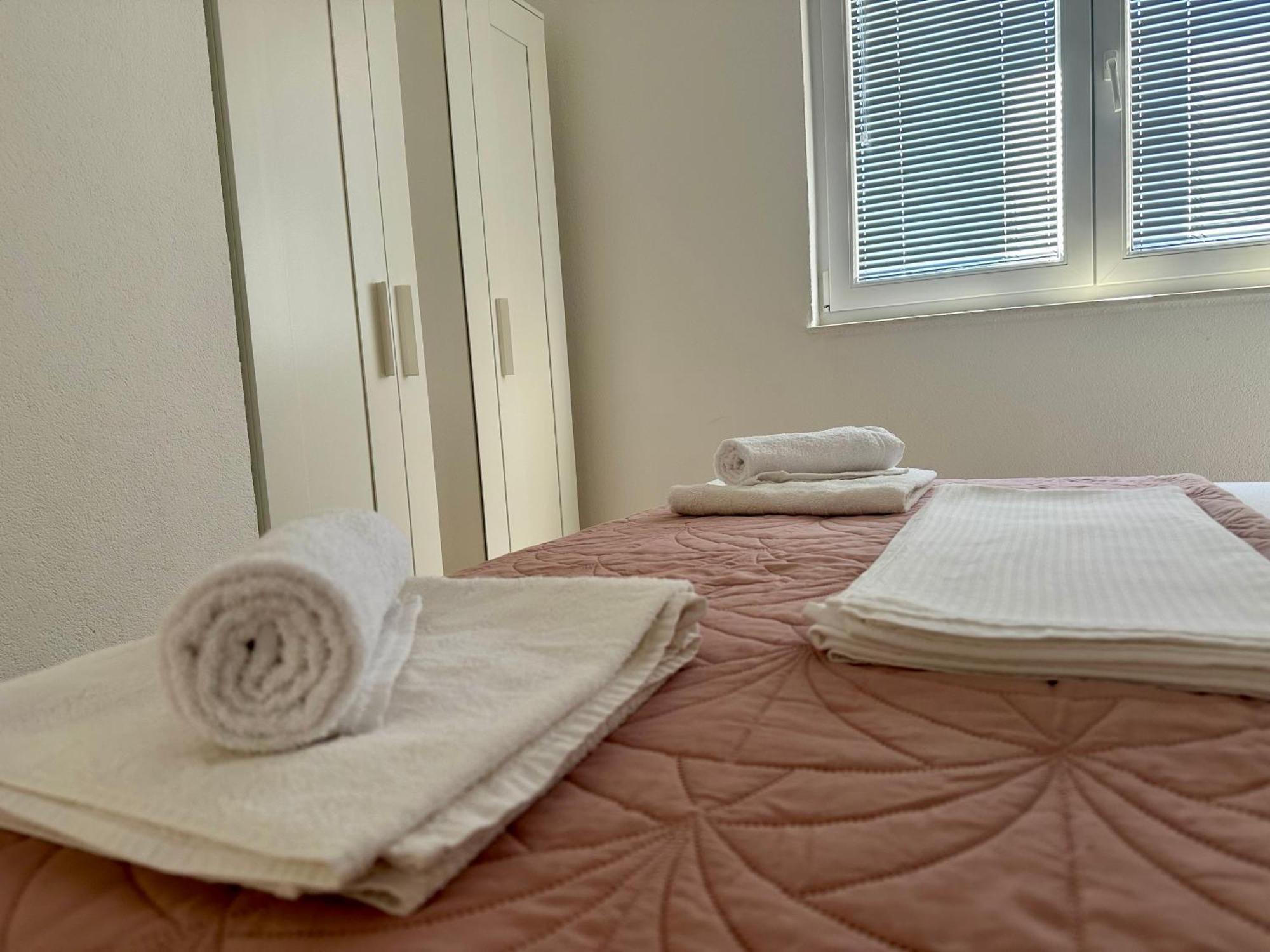 Apartmani Josipa Башка-Вода Екстер'єр фото